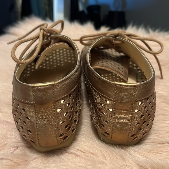 Women’s Artistic Loafers - Picture 4 of 6